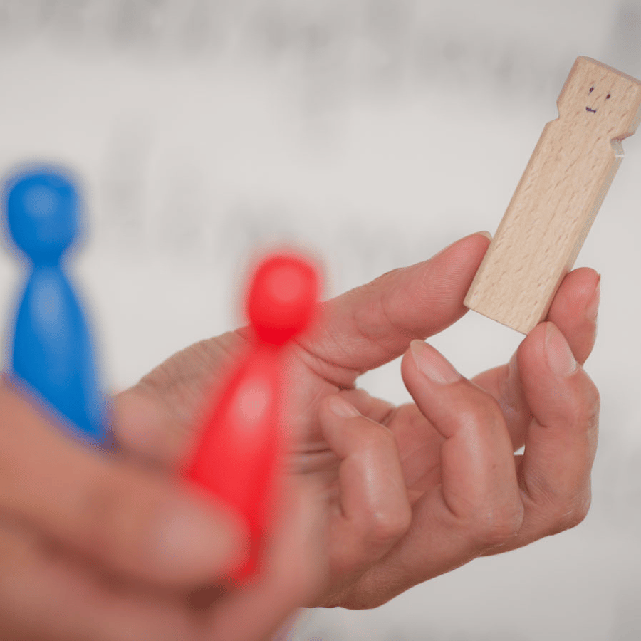 Workshop Coaching mit Anschauungsmaterial: Für die Problemreflexion eignen sich Figuren als abstrakte Darstellung.